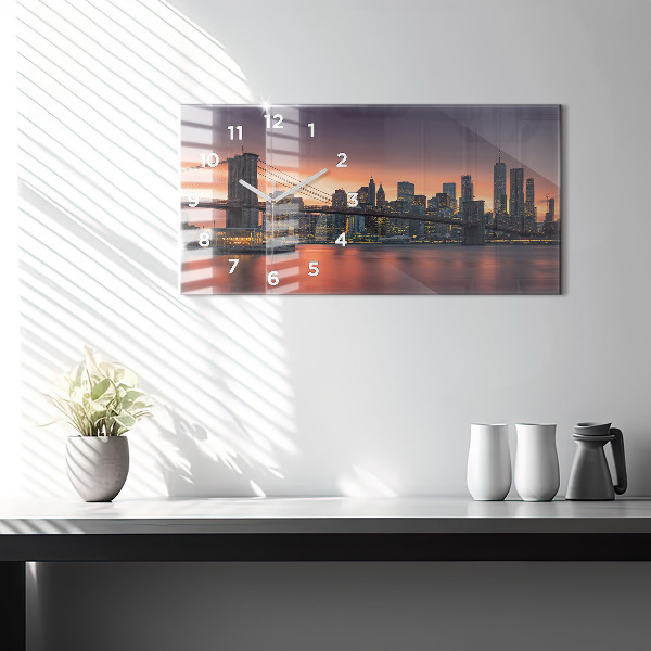 Vízszintes üvegóra New York East River