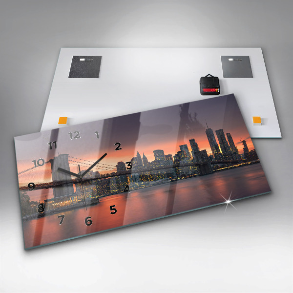 Vízszintes üvegóra New York East River