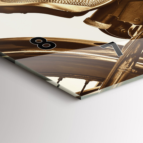 Vízszintes üvegóra Vintage motorkerékpár szépia