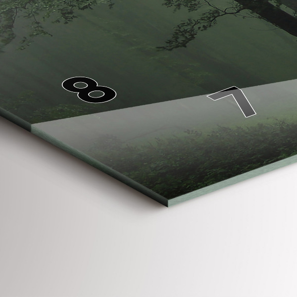 Vízszintes üvegóra Ködös erdő reggel