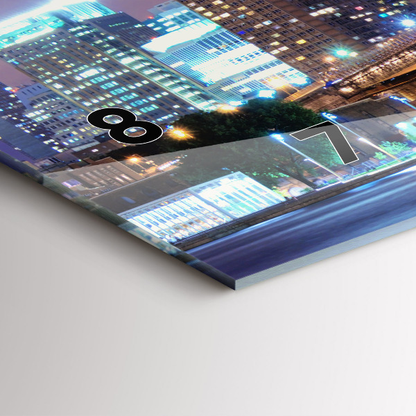 Vízszintes üvegóra Brooklyn Bridge és East River