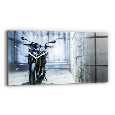 Vízszintes üvegóra Motorkerékpár a sikátorban