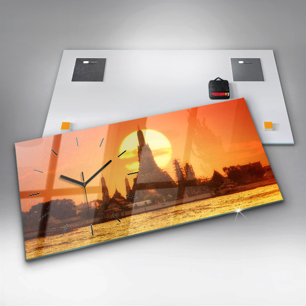 Vízszintes üvegóra Wat Arun Bangkok Thaiföld