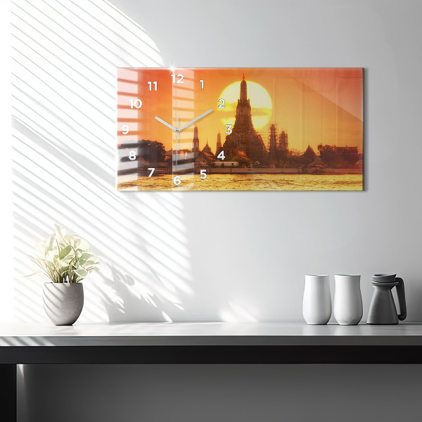 Vízszintes üvegóra Wat Arun Bangkok Thaiföld