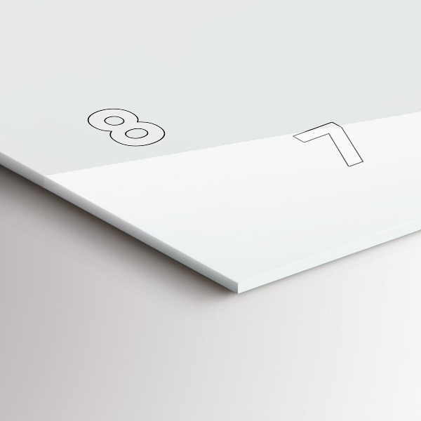 Vízszintes üvegóra Fonott kosár játékokkal