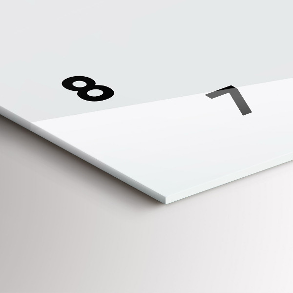 Vízszintes üvegóra Fonott kosár játékokkal