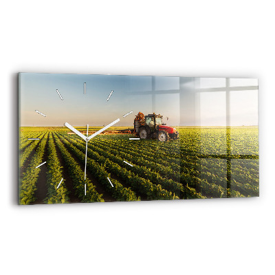 Vízszintes üvegóra Traktor permetezés egy mezőt
