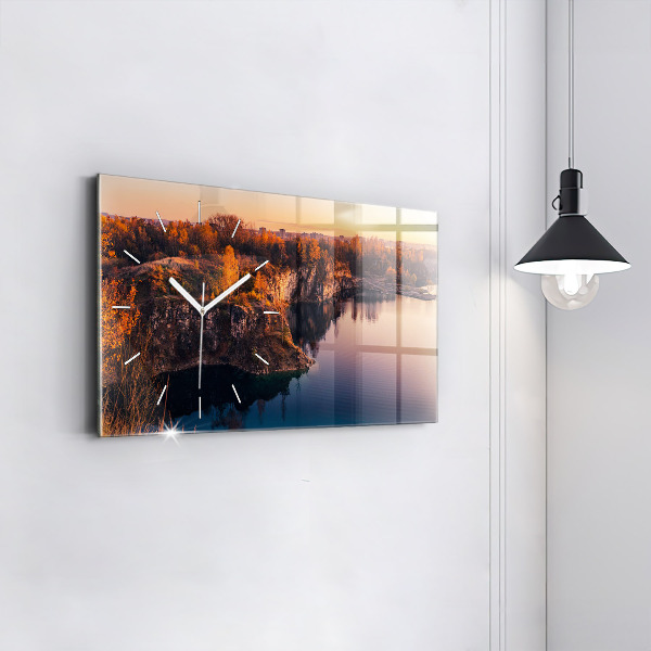 Vízszintes üvegóra Krakkói tó Zakrzówek ősz