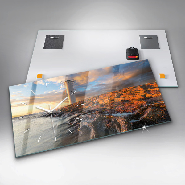 Vízszintes üvegóra A világítótorony és a Balti-tenger