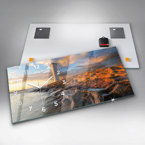 Vízszintes üvegóra A világítótorony és a Balti-tenger