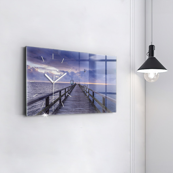 Vízszintes üvegóra Móló a Balti-tengeren