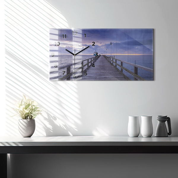 Vízszintes üvegóra Móló a Balti-tengeren