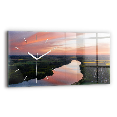 Vízszintes üvegóra Légi felvétel a tóra