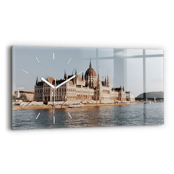 Vízszintes üvegóra Országgyűlés Budapesten