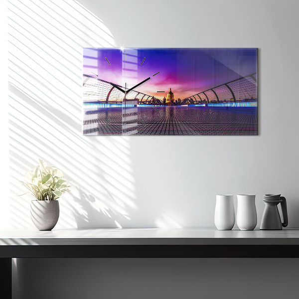 Vízszintes üvegóra Szent Pál székesegyház