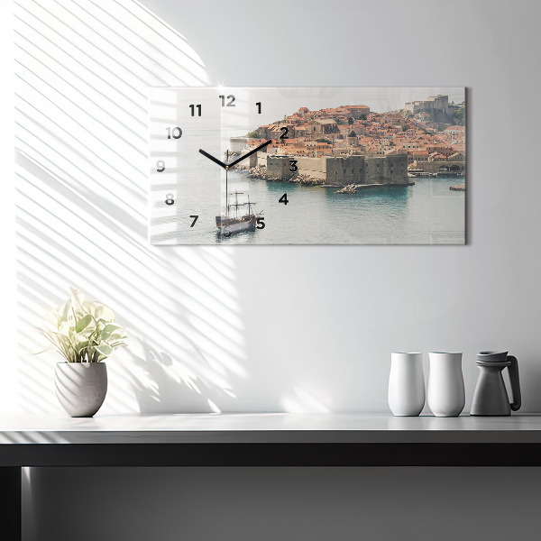 Vízszintes üvegóra Vitorlás Dubrovnikban