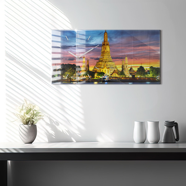 Vízszintes üvegóra Templom Bangkokban