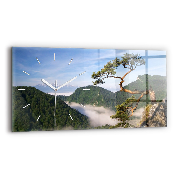 Vízszintes üvegóra Sokolica csúcs a Pieniny-hegységben
