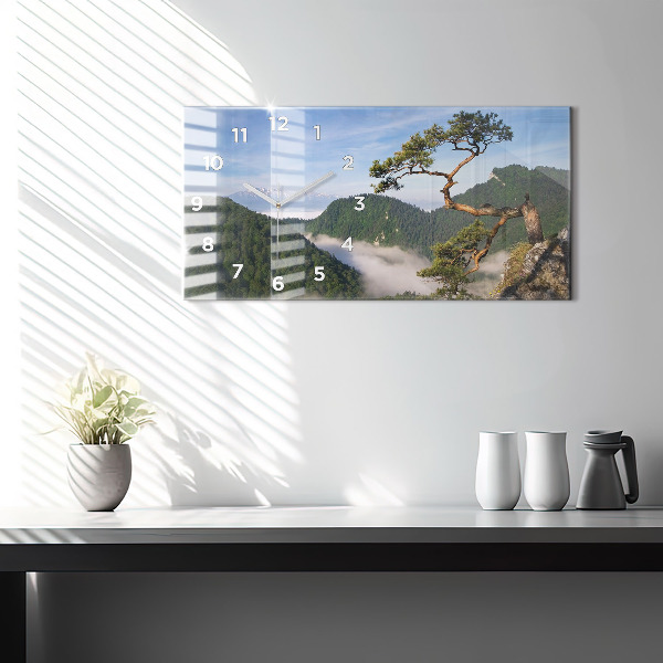 Vízszintes üvegóra Sokolica csúcs a Pieniny-hegységben