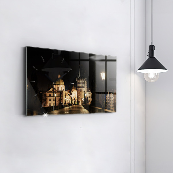 Vízszintes üvegóra Károly híd Prágában