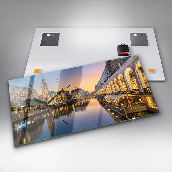 Vízszintes üvegóra Hamburg városháza