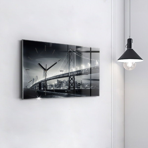 Vízszintes üvegóra San Francisco híd éjjel