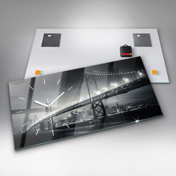 Vízszintes üvegóra San Francisco híd éjjel