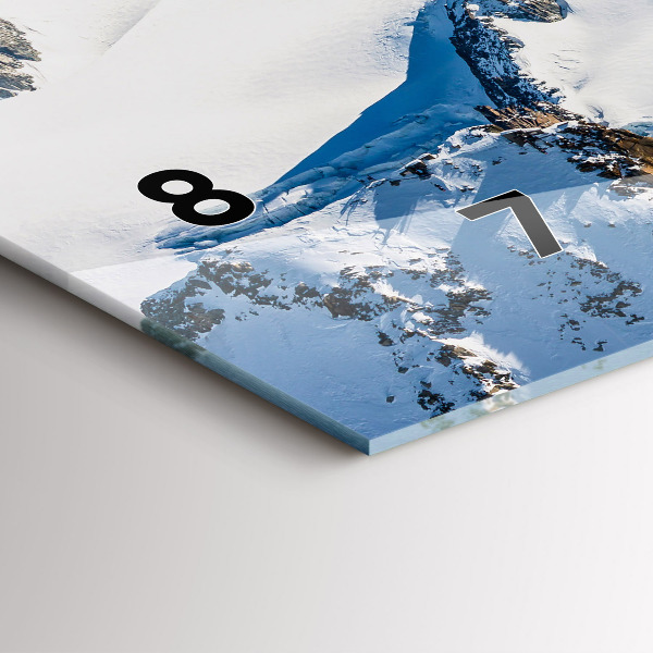 Vízszintes üvegóra Síelő az Alpokban