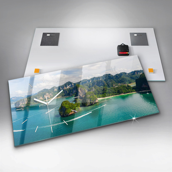 Vízszintes üvegóra Egy sziget Thaiföldön