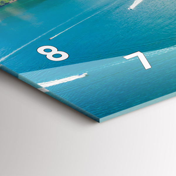 Vízszintes üvegóra Egy sziget Thaiföldön