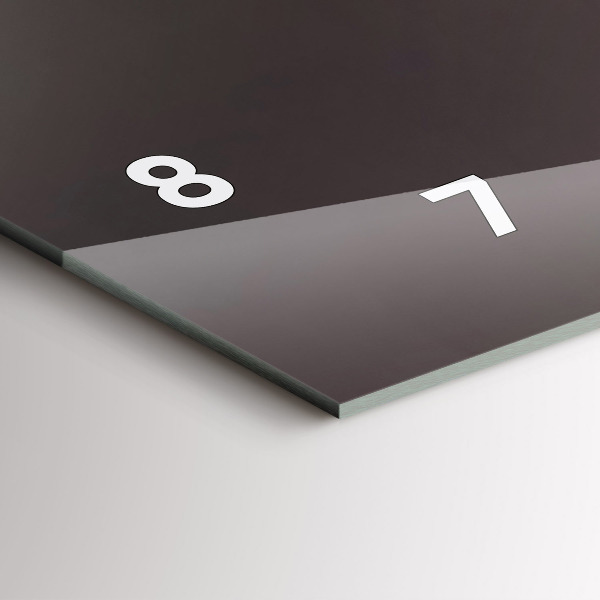 Vízszintes üvegóra Egy pohár vörösbor