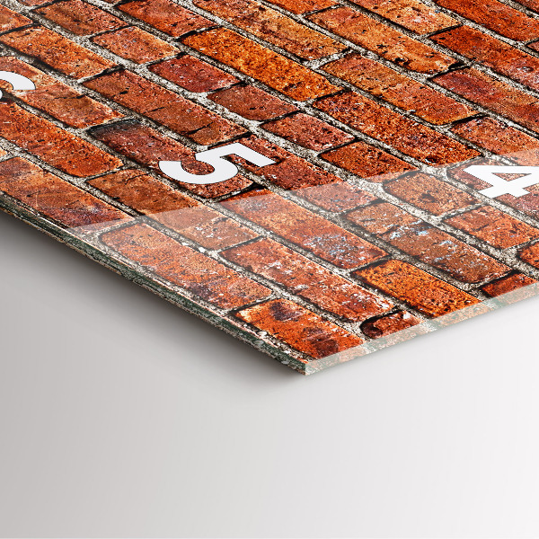 Szögletes fali üvegóra Régi téglafal