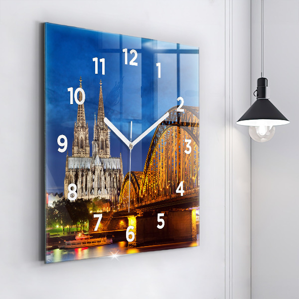 Szögletes fali üvegóra Híd Németországban