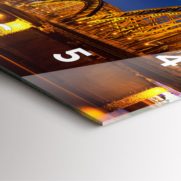 Szögletes fali üvegóra Híd Németországban