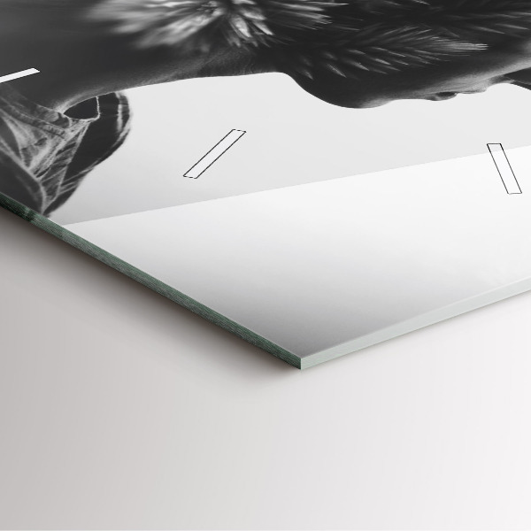 Szögletes fali üvegóra Egy nő portréja