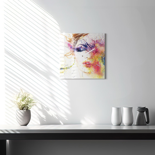 Szögletes fali üvegóra Egy titokzatos nő portréja