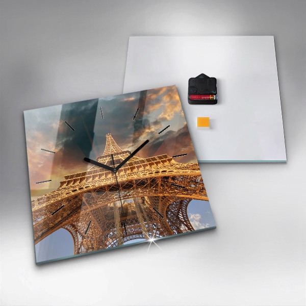 Szögletes fali üvegóra Az Eiffel-torony a felhőkkel szemben