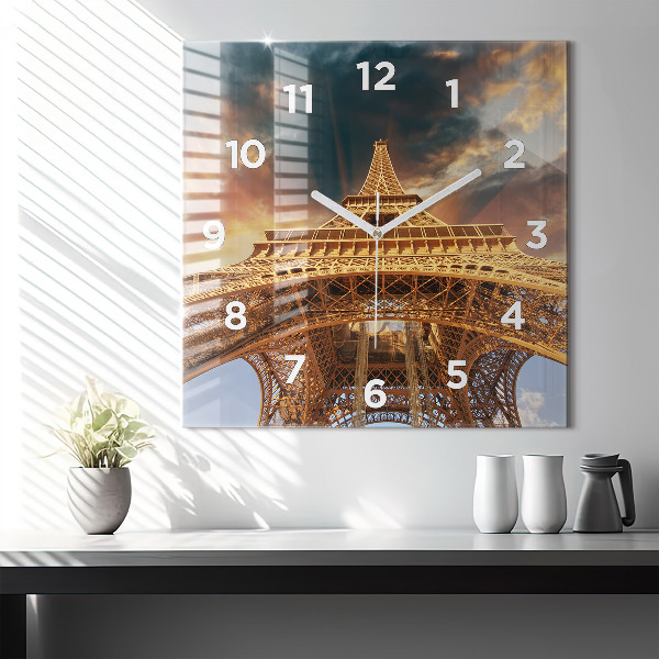 Szögletes fali üvegóra Az Eiffel-torony a felhőkkel szemben