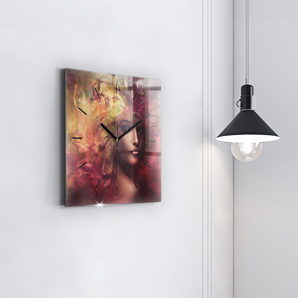 Szögletes fali üvegóra Egy nő portréja