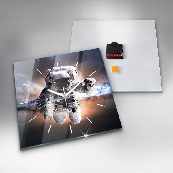 Szögletes fali üvegóra Űrhajós az űrben