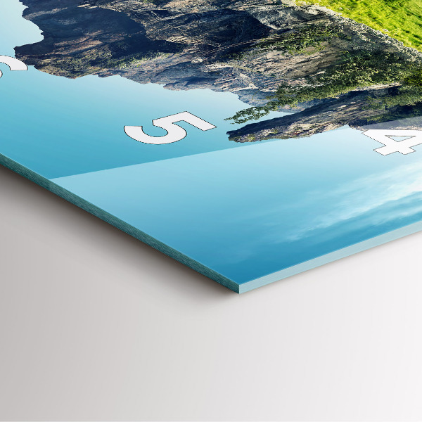 Szögletes fali üvegóra Repülő Sziget