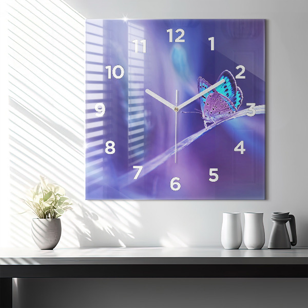 Szögletes fali üvegóra Pillangó a fűben