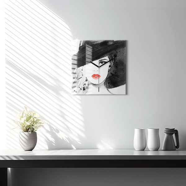 Szögletes fali üvegóra Nő kalapban