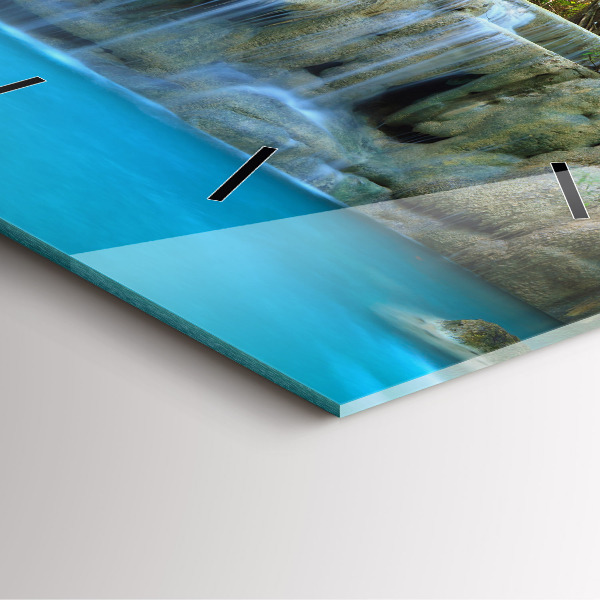 Szögletes fali üvegóra Vízesés az erdőben