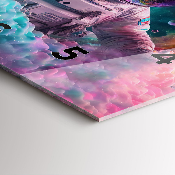 Szögletes fali üvegóra Űrhajós és színes felhők