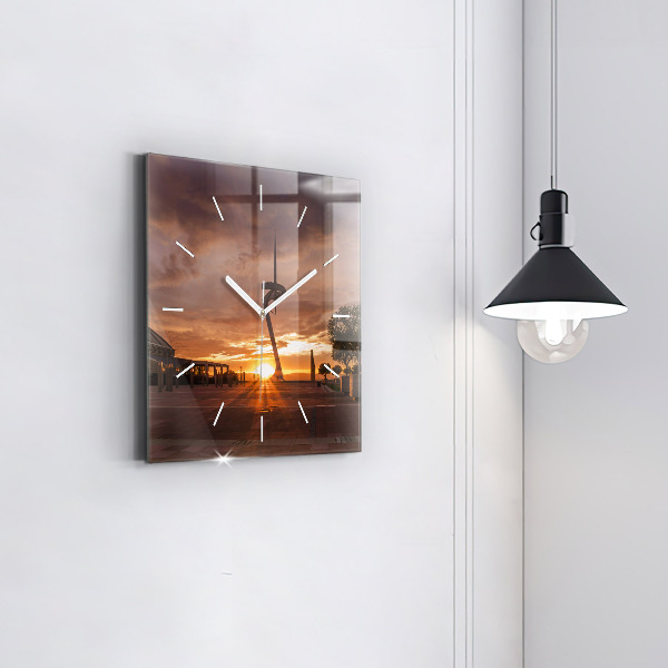 Szögletes fali üvegóra Barcelona Olimpiai Park