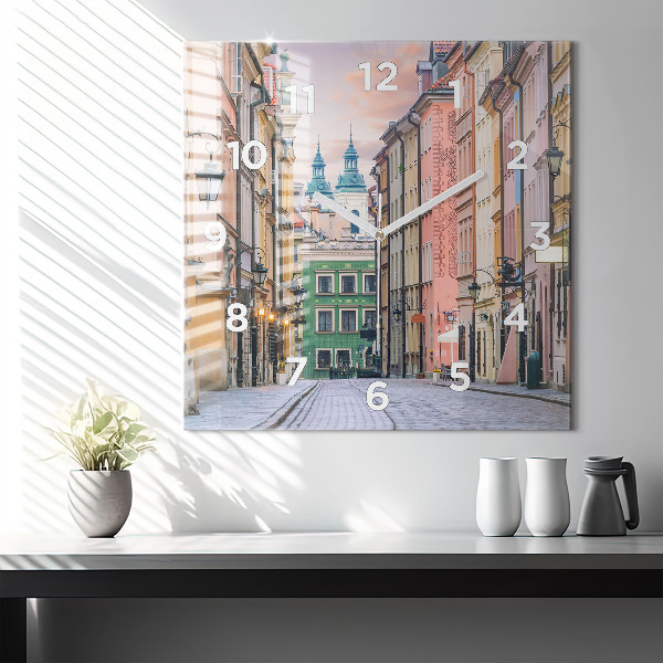 Szögletes fali üvegóra Óváros Varsóban