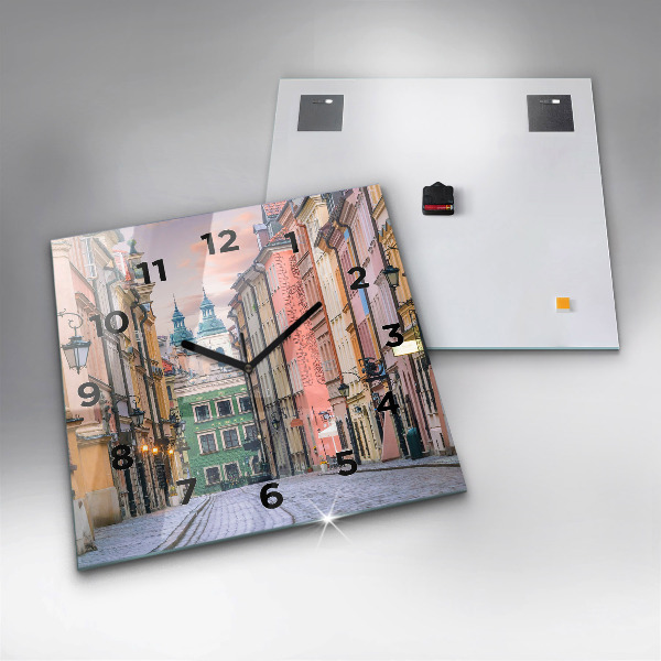 Szögletes fali üvegóra Óváros Varsóban