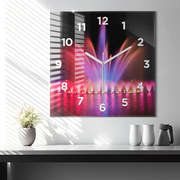 Szögletes fali üvegóra Wroclaw-kút éjjel