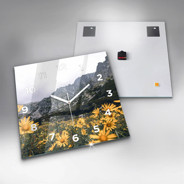 Szögletes fali üvegóra Réti virágok a hegyekben